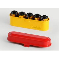 Reto Kodak Classic Metal 35mm Film Case, Yellow/Red Lid