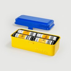 Reto Kodak Classic Metal 120 / 35mm Film Case, Yellow/Blue Lid