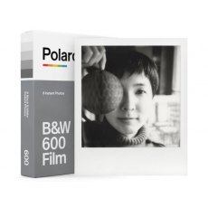 Polaroid  B&W 600 Film - 8 pictures
