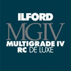 Ilford Multigrade RC Deluxe, Satin, 16 x 20in, Pack of 10
