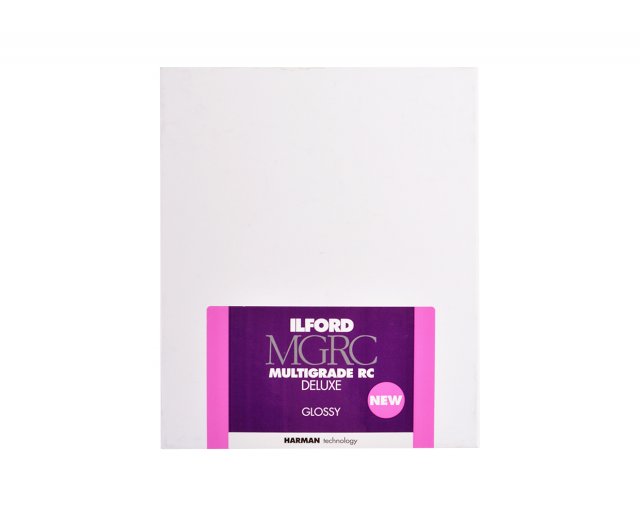 Ilford Pinsta Ilford Multigrade RC Deluxe, Glossy, 4 x 5in, Pack of 25 Darkroom Paper