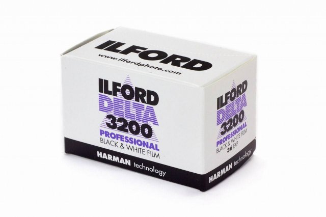 Ilford Ilford Delta Pro 135-36, ISO 3200